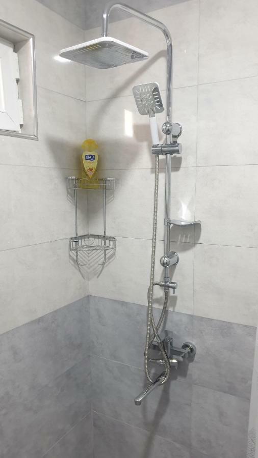 Comfort Тбілісі Екстер'єр фото